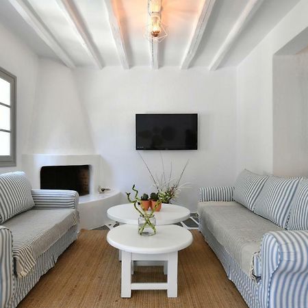 Santa Flora 3 Bedroom House A ParikiaaS Edge ปาริเกีย ภายนอก รูปภาพ